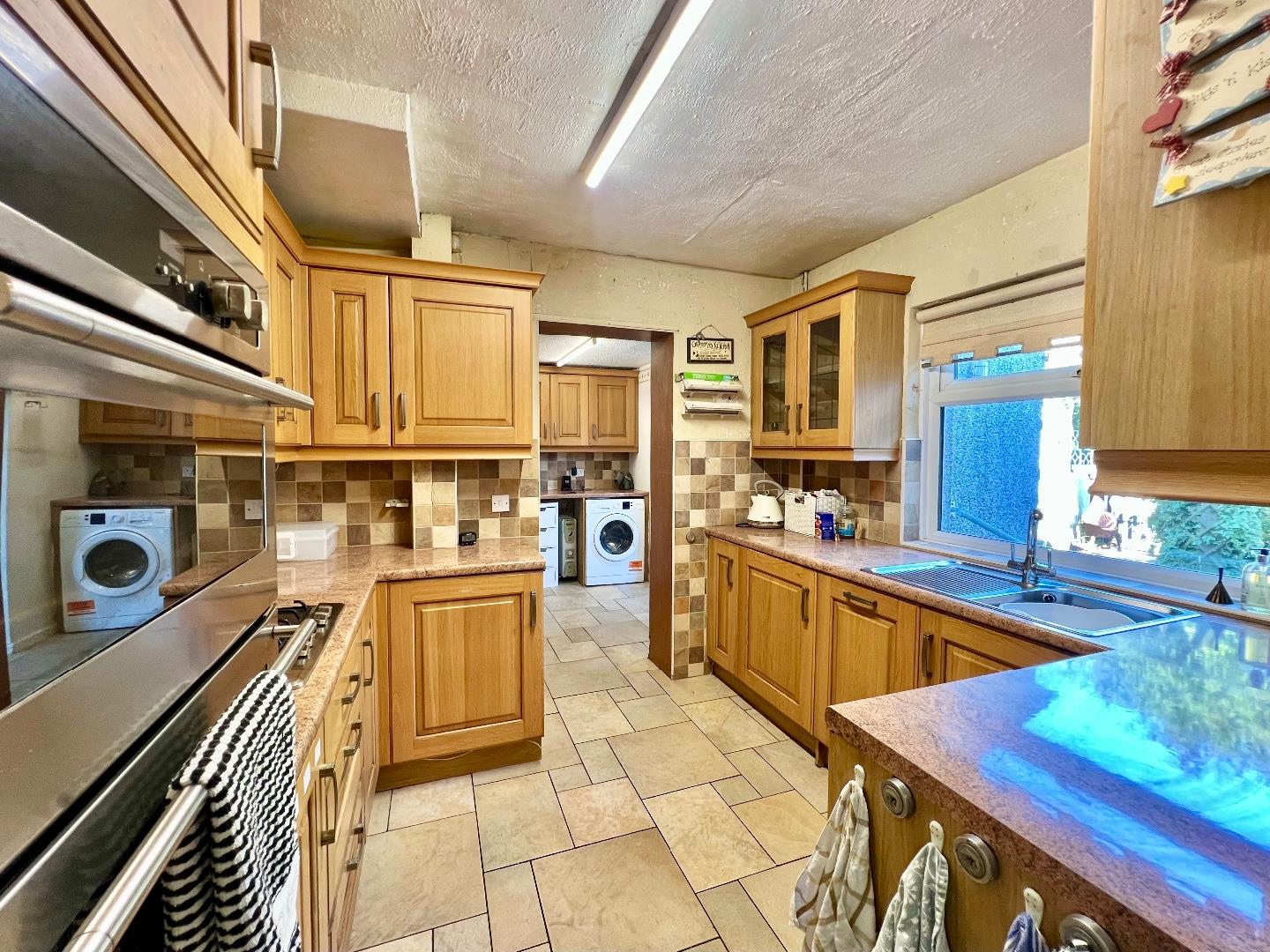 Glenwood Close, Coychurch, Bridgend County Borough, CF35 5EU